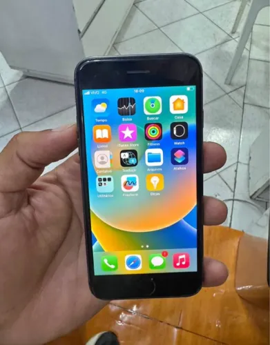 iPhone 8