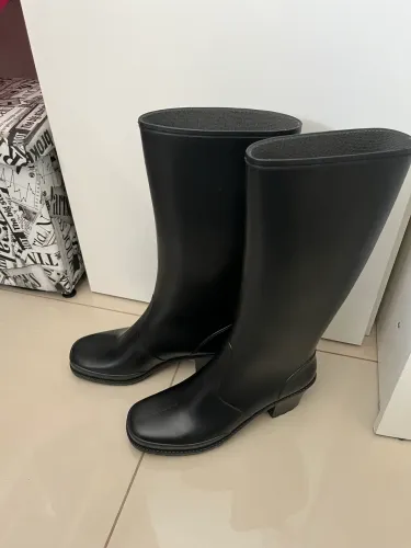 Bota Galocha Arezzo tamanho 37