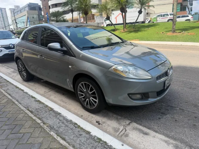 Fiat Bravo Essence Dualogic 1.8 Flex 16V 5P 2012
