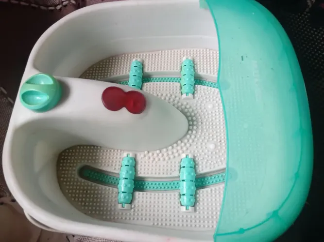 Vende-se hidromassageador de pés,em bom estado!