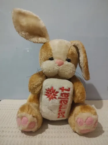 pelucia coelho c/leite coleção mamiferos parmalat - 32cm