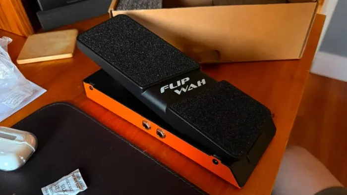 Pedal Sonicake FlipWah QEP-10 Wah + Volume 2 em 1 - NOVO