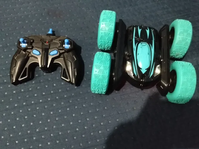 Carinho de controle remoto