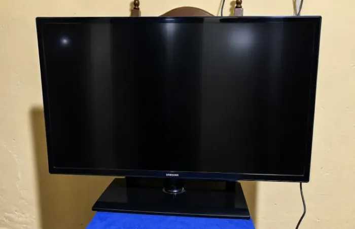 TV Samsung 32 Polegadas LED - Funcionando Perfeitamente
