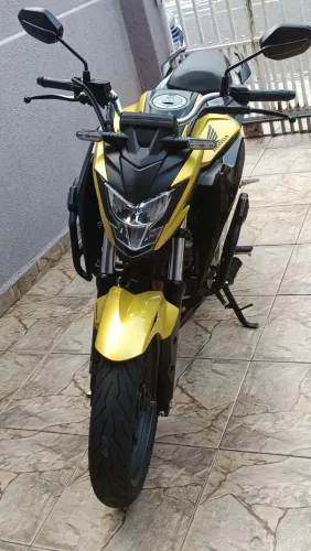 Cb 300