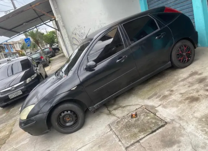 Ford Focus 2.0 16v/ 2.0 16V Flex 5P 2004