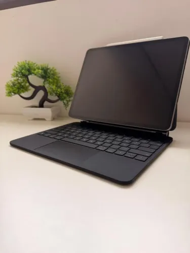 Ipad pro M2 256GB 12.9 Vidro frontal substituído, tela original Capa+teclado+pencil (garan