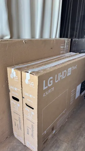 Vendo Televisões Novas na Caixa com Garantia Top de Linha