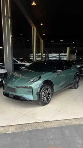 Zeekr X Flagship Flagship (elétrico) 2025