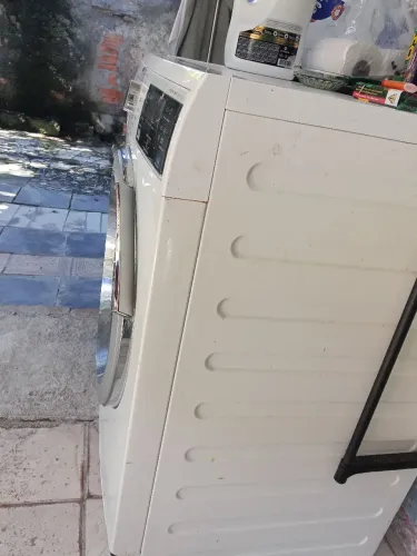 Máquina de lavar 10kilos vapor e seca