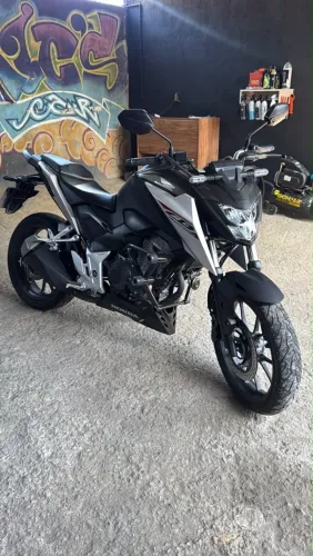 Honda CB 300f Twister Flex 2025