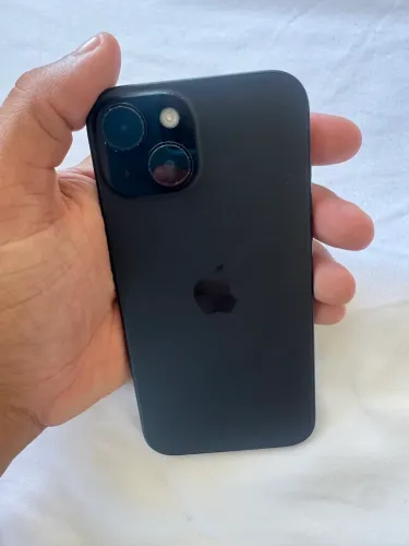 IPhone preto 15 128 GB