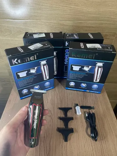 Maquininha Kemei KM 032 Completa na Caixa