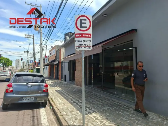 Salao Comercial A Venda Na Vila Rami, Ideal Para Lojas de Veiculos, Restaurantes, Etc.