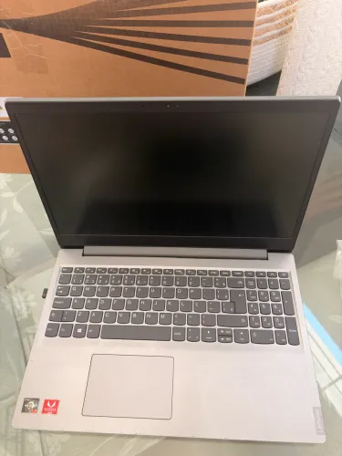 Notebook Lenovo 12GB RAM, Ryzen 7, com caixa e NF