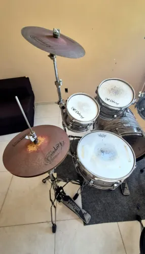 Bateria Odery InRock ir.220 plus lunar tiger + ferragens+ banco + pratos Hebreus