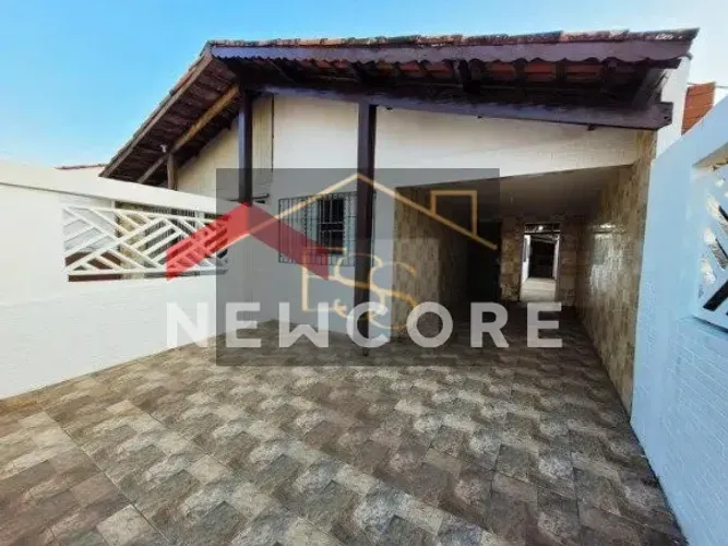 Casa em Avenida Marina, 984 - Centro - Mongaguá/SP