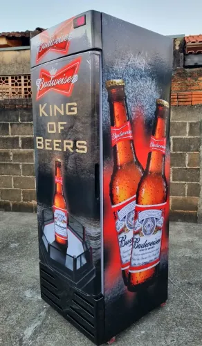 Cervejeira Budweiser grande