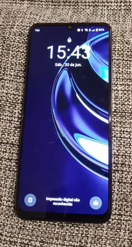 Realme c63