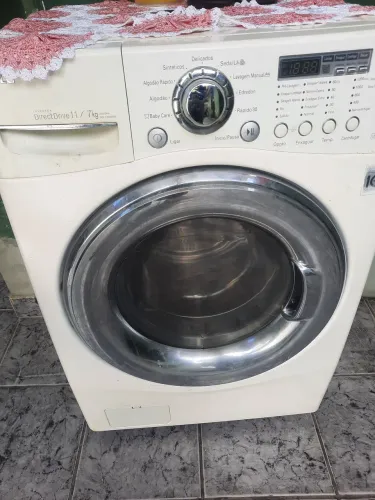 Máquina lava e seca