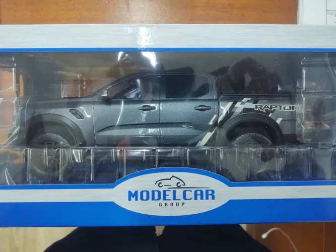 Miniatura Ford Raptor 2022 - Model Car Group