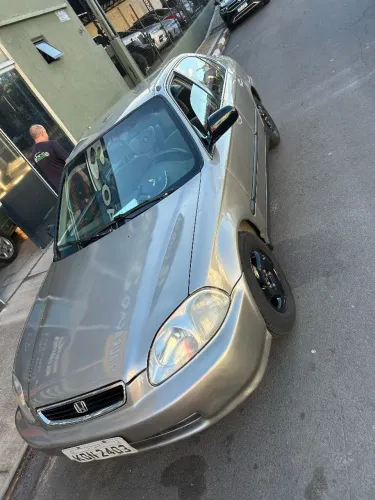 Honda Civic Sedan LX 1.6 16V Mec. 4P 1998