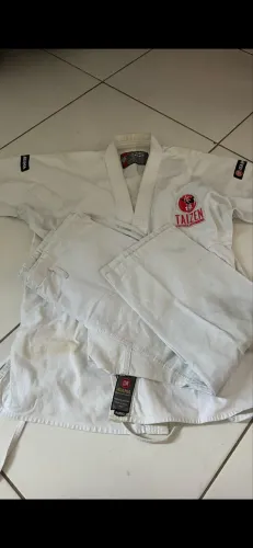 Kmono judô