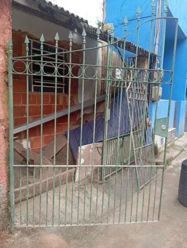 Portão de ferro