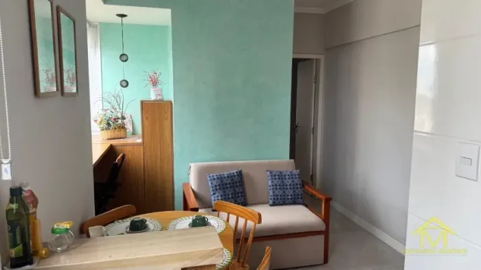 Quarto e sala na Primeira Quadra do mar da Praia da Costa!! 33336guerreiros