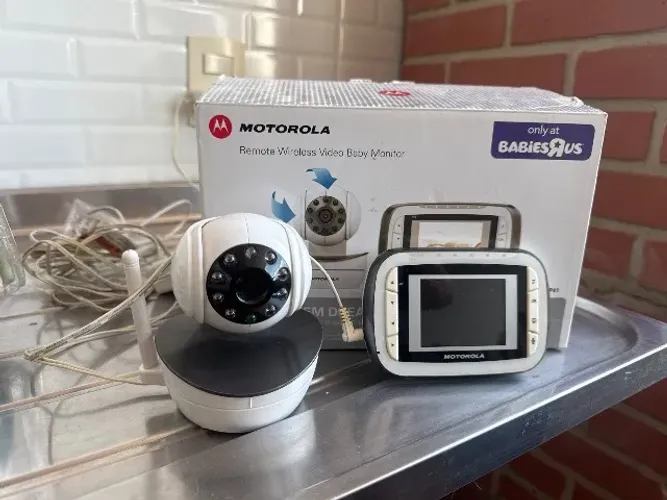Babá eletrônica motorola