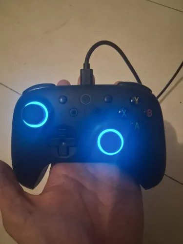 Controle Ultimate 2 Wireless da 8Bitdo