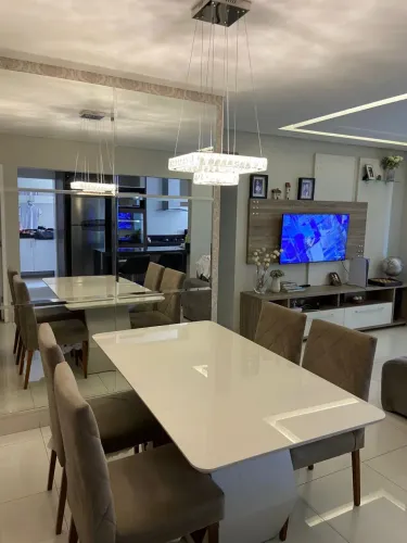 Condomínio Horizontes do Japi, apartamento com 3 dormitórios sendo 1 suite.
