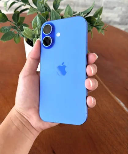 iPhone 16 azul 128gb 6 meses garantia