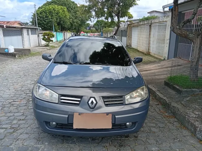 Renault Megane Grand Tour Dynam. Hi-flex 1.6 16V 2013