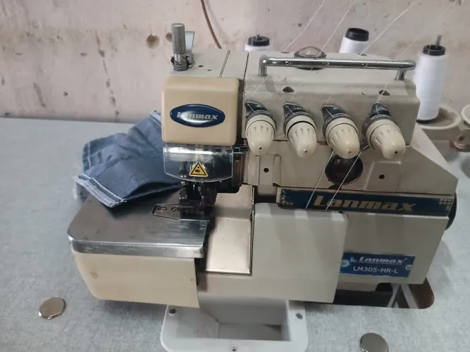 Vendo máquina interlok Indústrial