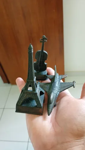 3 minis apontadores de metal antigos