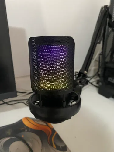 Microfone Gamer RGB Profissional + Braço Articulado