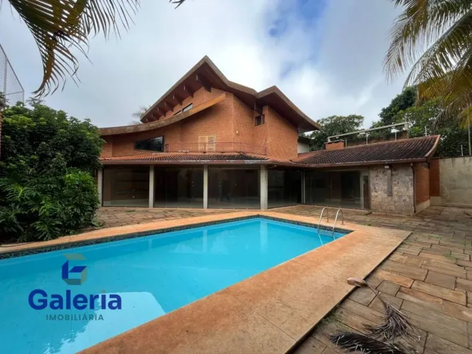Casa comercial com 3 quartos para alugar, 520m² - Jardim Canadá
