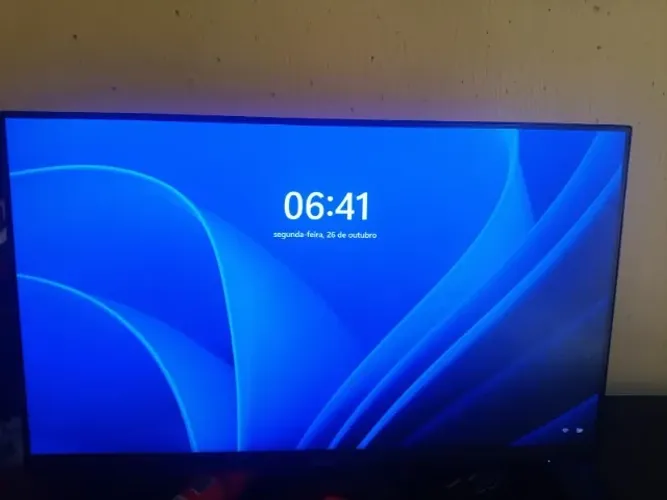 monitor aoc game