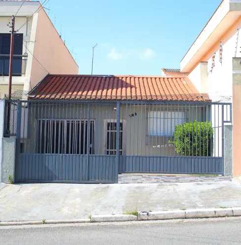 Casa para Locação, 03 Dormitórios, 03 Vagas de garagem, na Vila Carrão - São Paulo - SP