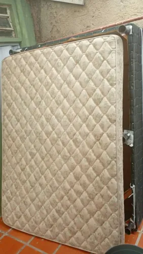 CAMA BOX CASAL COM COLCHÃO ESPUMA D33