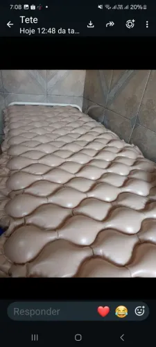 Vendo cama e colchão hospitalar semi novos interessados chamar no watts *