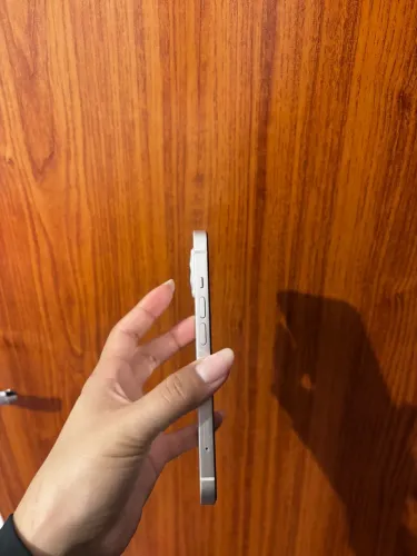 iPhone 13 256g/ 87% bateria muito novo com caixa e acessórios originais 