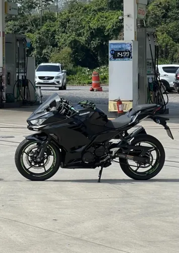 Kawasaki Ninja 400 ABS 2021 - 21.000 km - Revisada