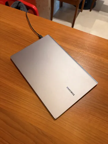 Samsung Book S 