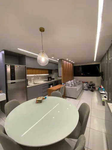 APARTAMENTO PARTE ALTA COM 3 QUARTOS