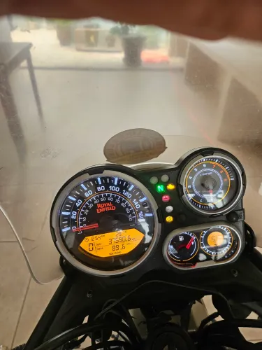Moto himalayan