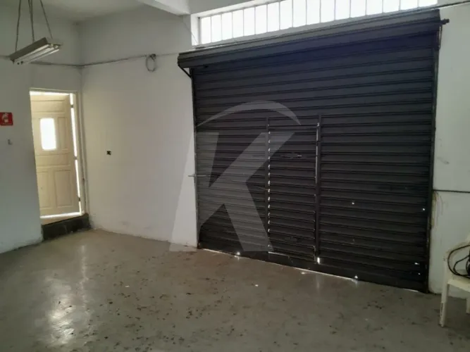 Prédio Comercial/ Industrial para Locação na Vila Dorna!