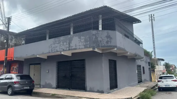 Excelente ponto comercial disponível para locação, todo reformado pronto para sua atividad