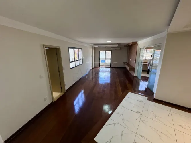 Apartamento 3 quartos para locação e venda no Centro na cidade de Bauru Sp
